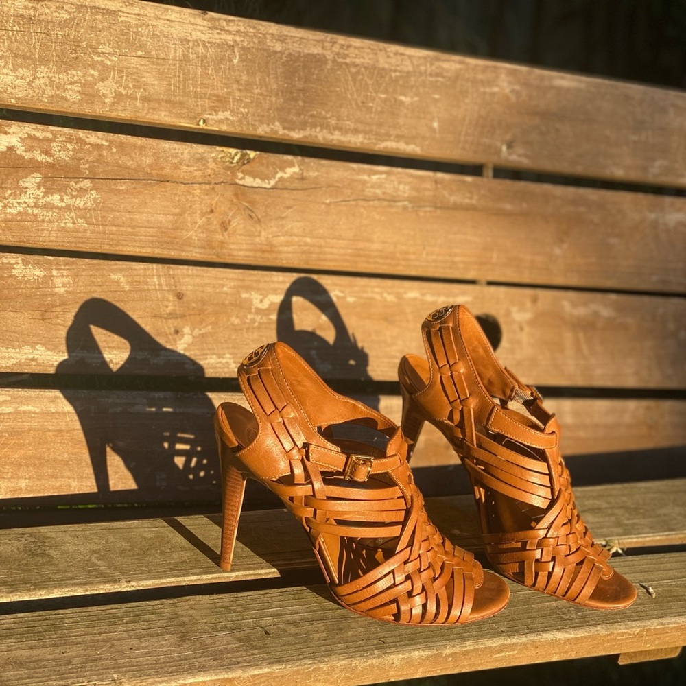 TORY BURCH
Leather Braided Accents Slingback Sandals
Size: 9.5